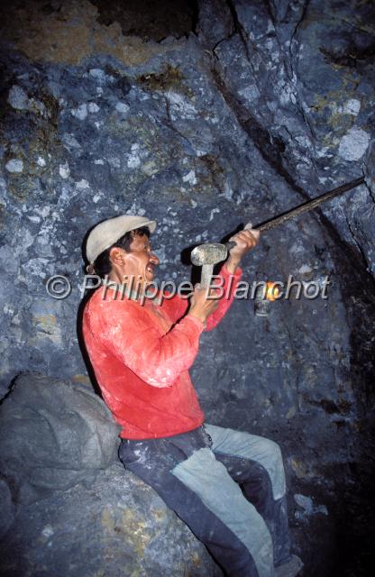 bolivie  14.JPG - Jeune mineurPotosiBolivie